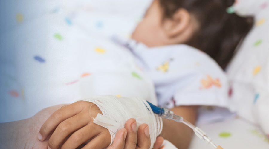 Συνεχίζονται οι έρευνες για συσχέτιση του κοροναϊού με την οξεία ηπατίτιδα στα παιδιά – Τι λέει ο ΠΟΥ