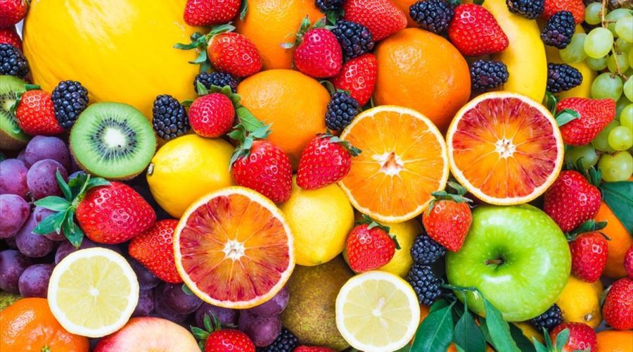 Οι 5 μύθοι που καταρρίπτονται για την καλύτερη ώρα που μπορείτε να καταναλώσετε φρούτα