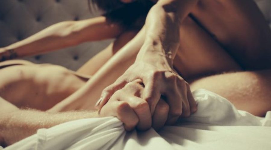 Γιατί πρέπει να κάνετε σεξ δύο φορές την εβδομάδα – Τα οφέλη για την υγεία