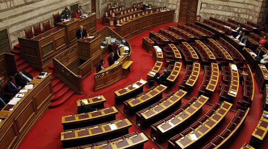 Πέρασε από τη Βουλή με τις ψήφους της ΝΔ το νομοσχέδιο για την Υγεία