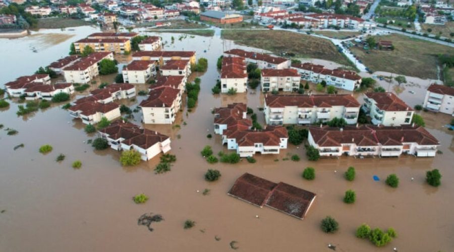 Υπ. Κλιματικής Κρίσης: Ξεκίνησαν οι πρώτες πληρωμές αρωγής των πληγέντων από τις πλημμύρες